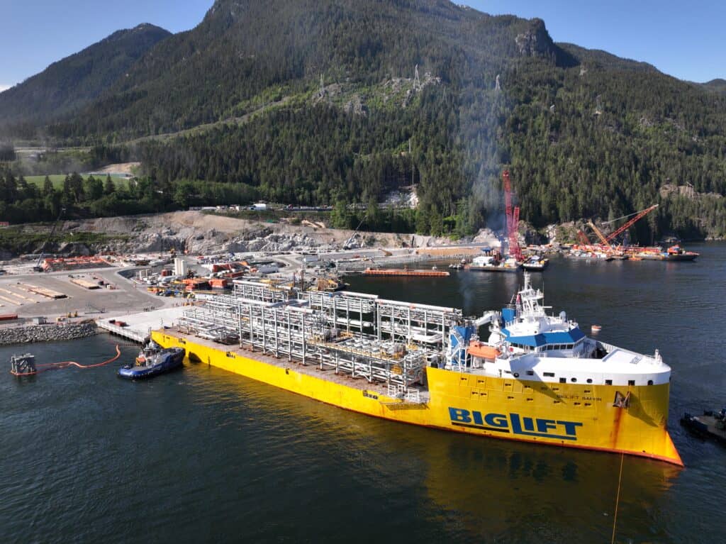 Arrival of First Modules at Woodfibre LNG Marks New Milestone for Canadian LNG